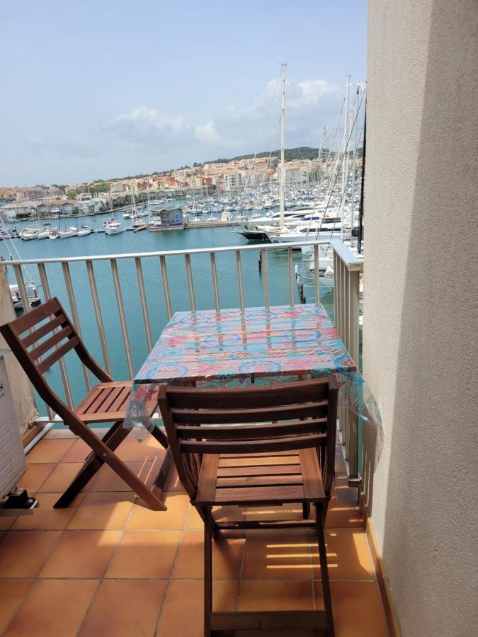 Studio Cap D Agde Vue Port Экстерьер фото
