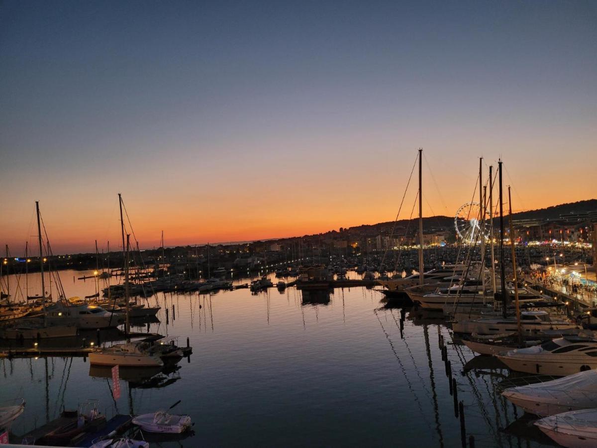 Studio Cap D Agde Vue Port Экстерьер фото